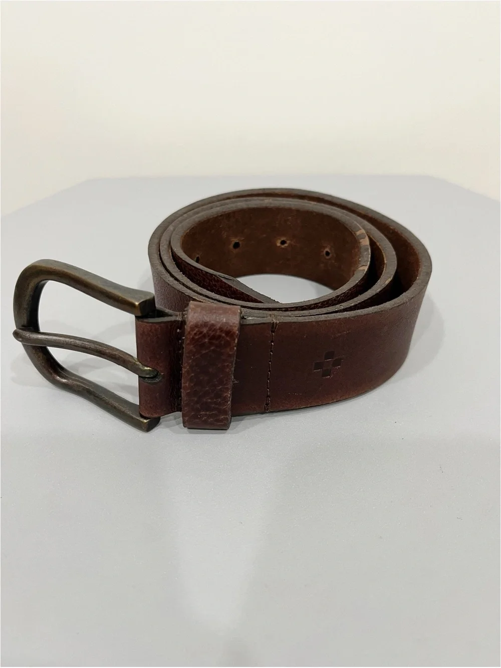 Vince Camuto Genuine Leather Belt Brown Distressed Casual Dress Belt 32‎